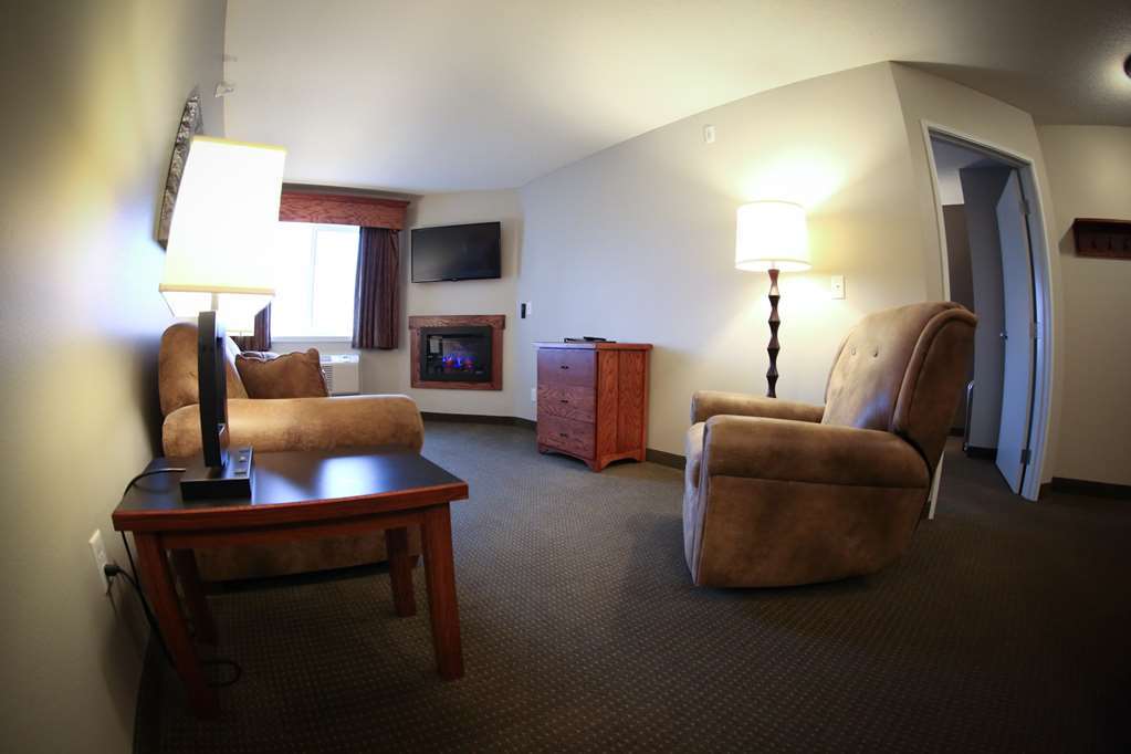 Grandstay Hotel And Suites Perham الغرفة الصورة